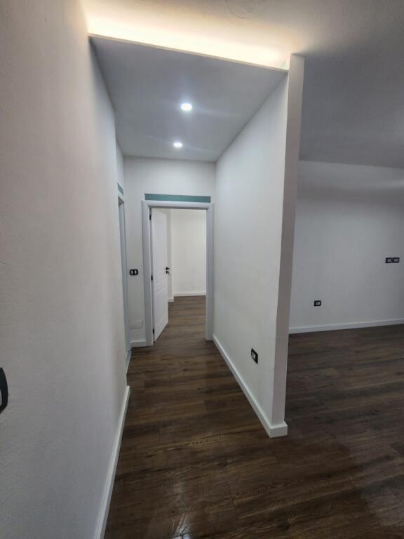 🏠 Apartment 1+1 with veranda for sale📍 Paris Commune💶 Price: 180,000 € (negotiable)