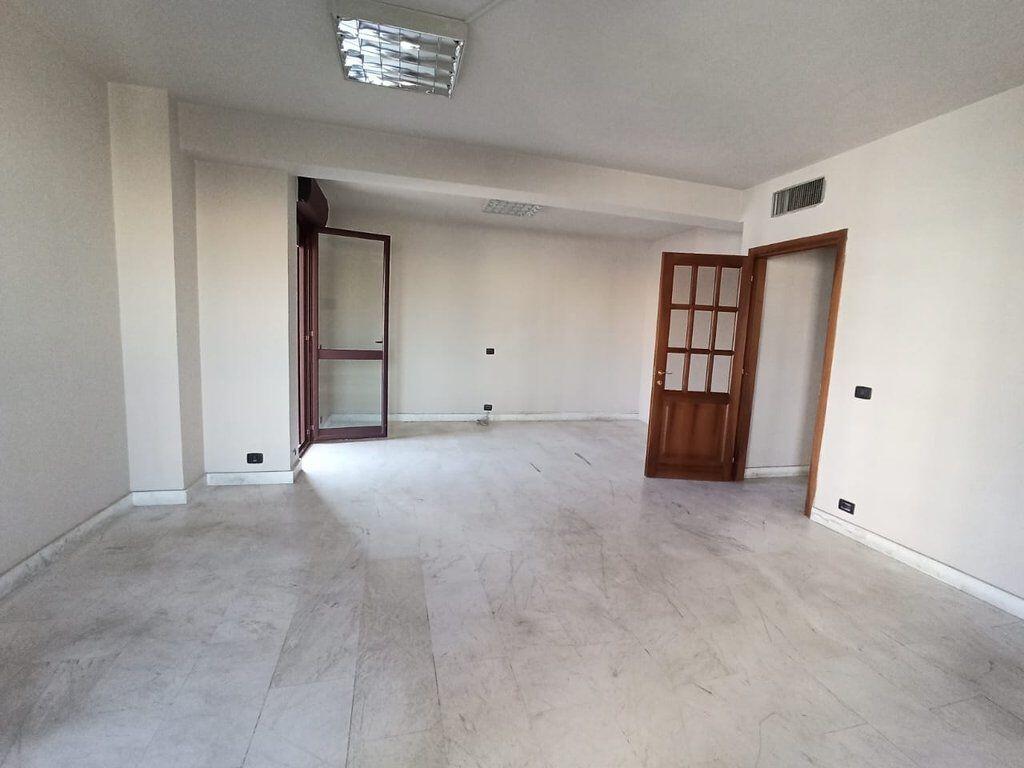 Affitto, Locale Commerciale, Centro, Tirana.