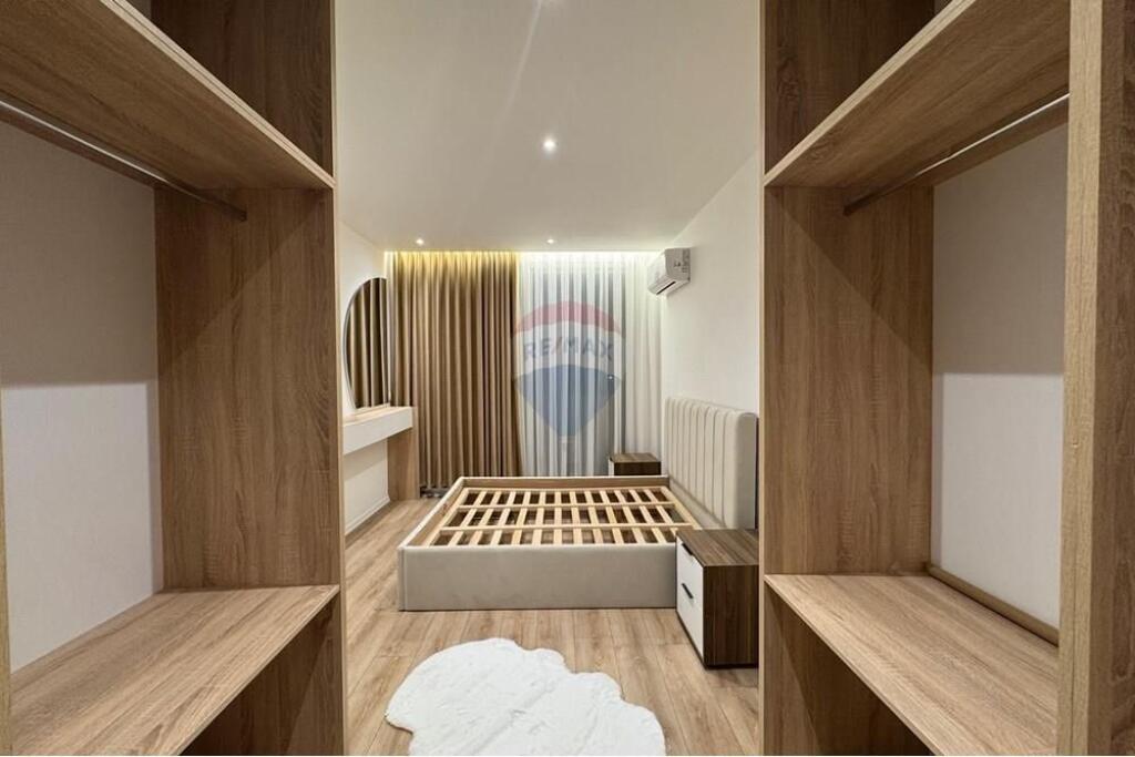 Apartment - For Sale - Mine Peza Street, Tirana(ID: 530181094-136)