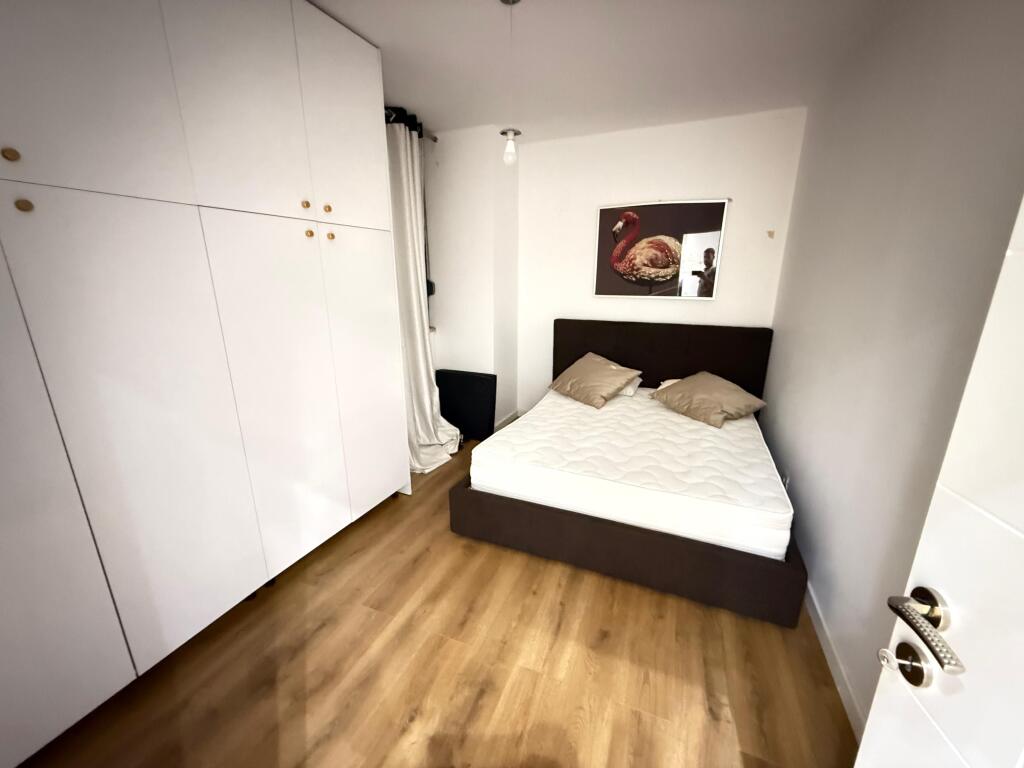 📢 Apartment for Rent 2+1 – 1,000€/month 📍 Bllok, near the Law University 🏢 10th Floor | Building with elevator 🌇 Free and beautiful view 🛋️ Modern furnishing – Ready to move in