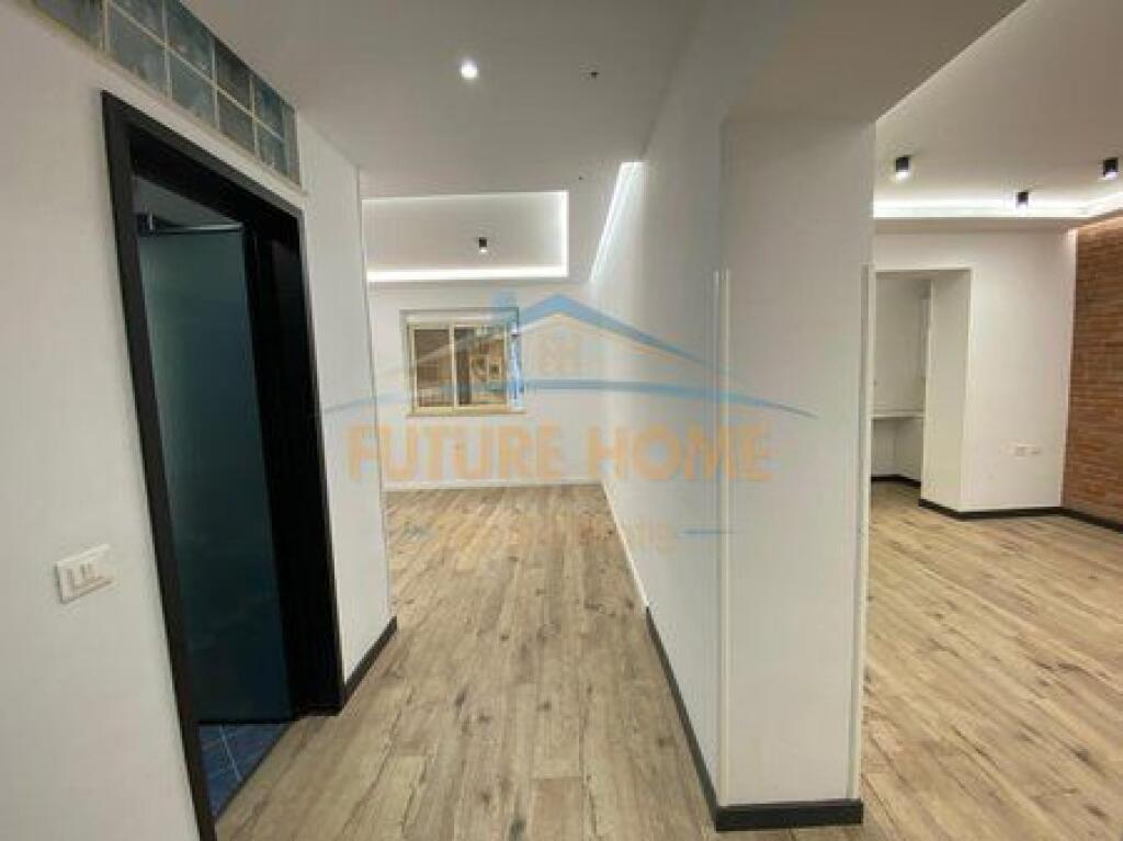 For sale, Apartment 1+1, Sami Frasheri Street