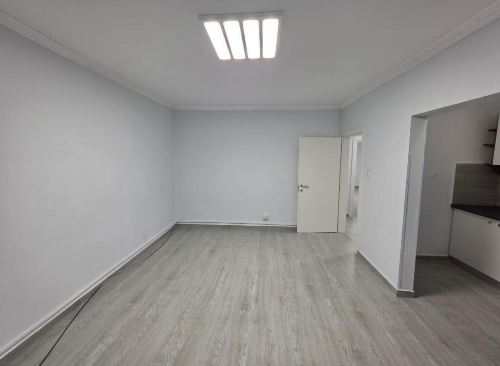 Jepet zyre me qera Prane karburant Kastratit (ura me harqe, perballe kompleksit Delijorgji),