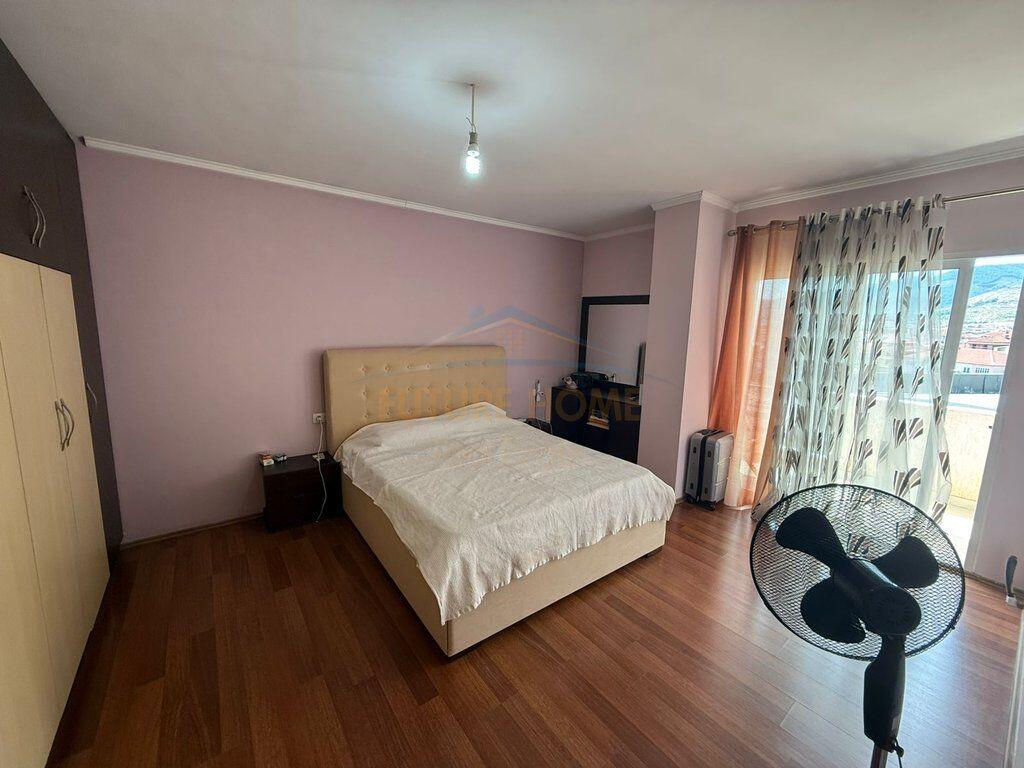 Shitet, apartament 2+1
