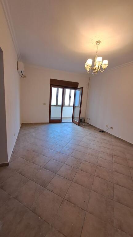 🏢 Zyrë me Qira – Zona e 9-Katëshet