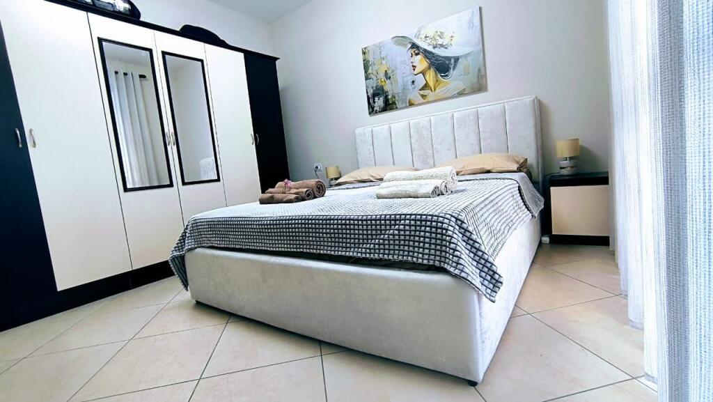 Appartamento 2+1 in vendita quartiere 13 Durres prezzo 500 euro