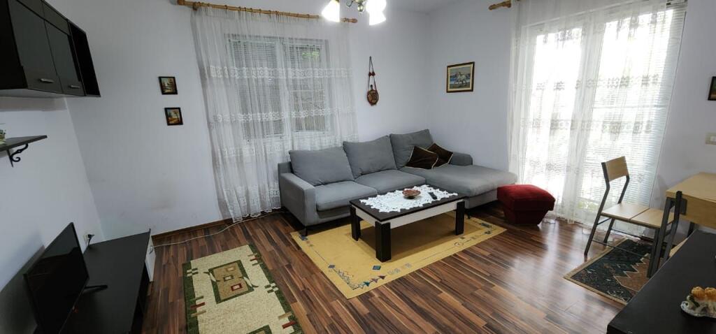 Apartment 1+1 for rent – Private house near Muhamet Gjollesha street !!
