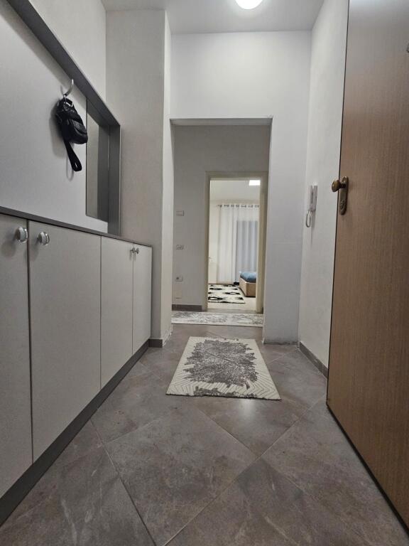 Affitto Appartamento 1+1 con posto auto Green City Unaza e Re