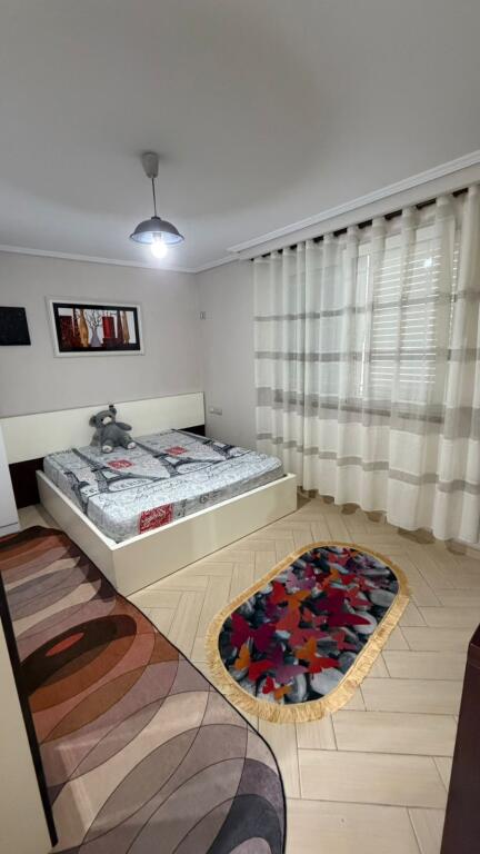 Apartment 2+1 for rent – Zogu i Zi, opposite Ring Center.