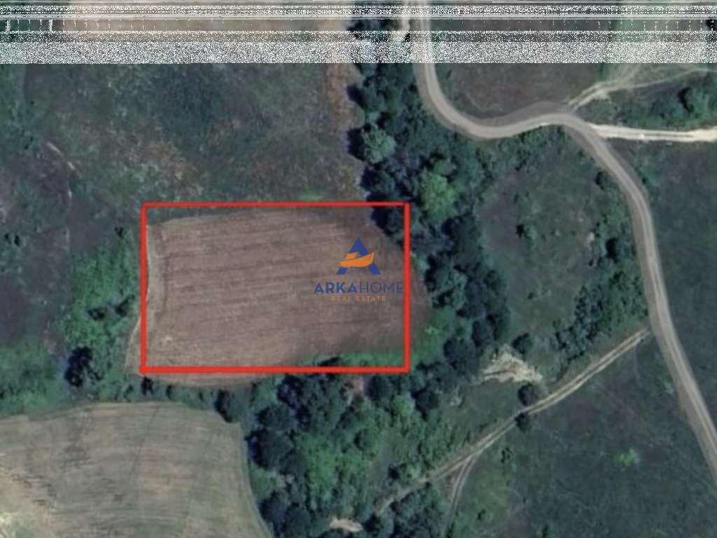 LAND FOR SALE 3000M2 "KRYEZI,TIRANA" 300,000 EURO