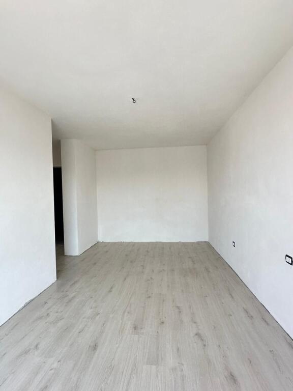 Apartment 1+1, Former Aviation Field GRT