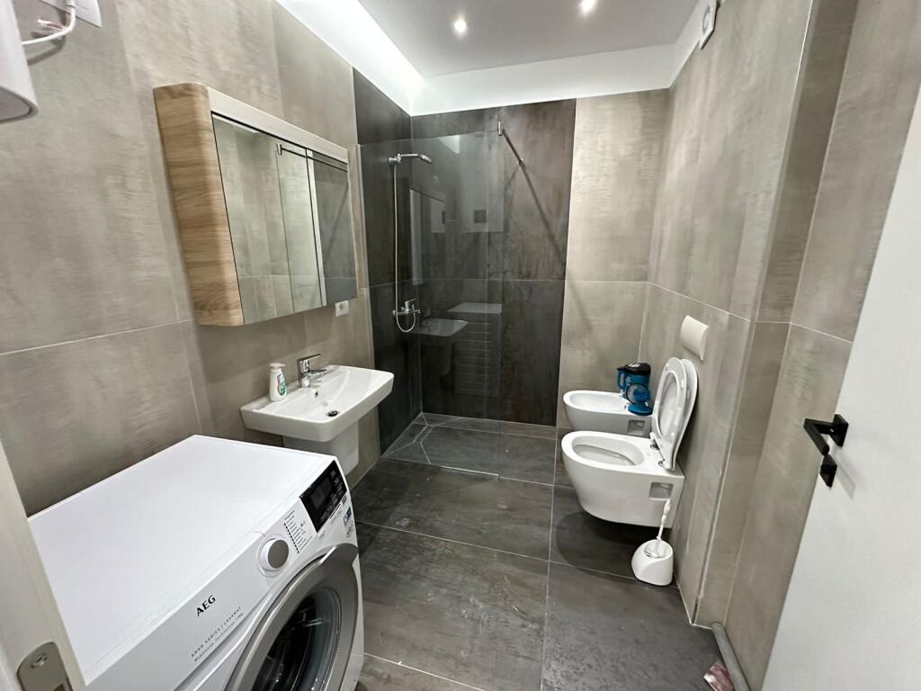 Appartamento in affitto 2+1+2+parcheggio Via dei Kosovari