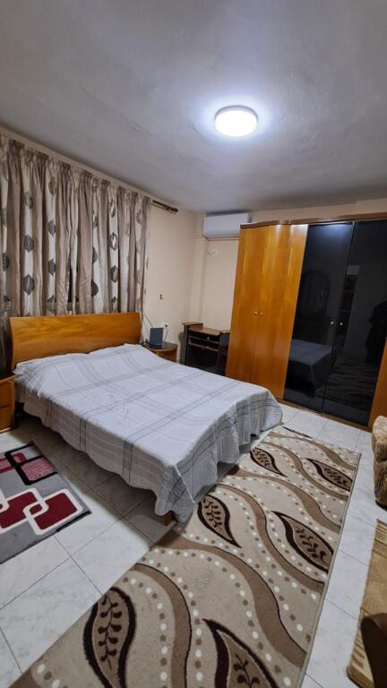 🏡 APPARTAMENTO 3+1 IN AFFITTO – VICINO ALL'UNIVERSITÀ “ZOJA E KËSHILLIT TË MIRË”