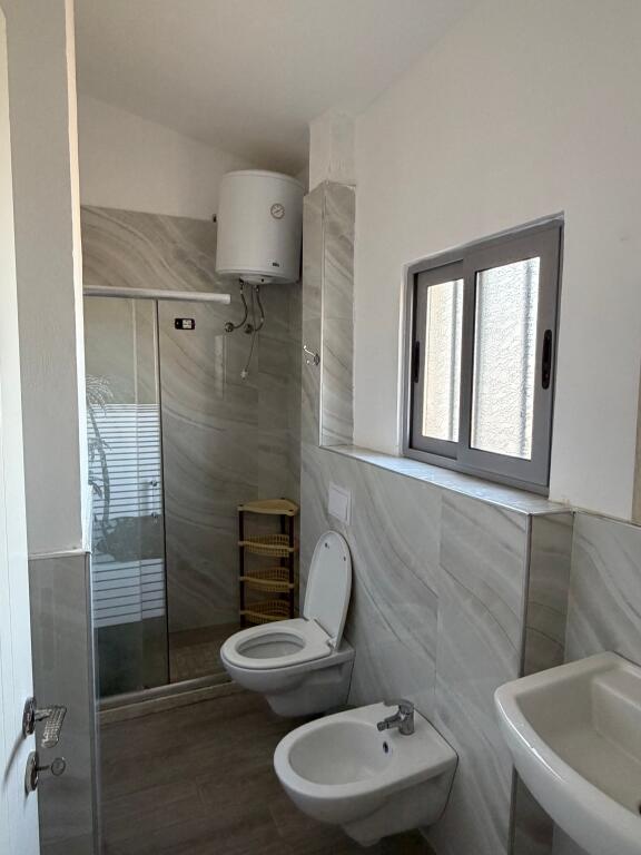 🏡 4 super apartments for sale in the Mali i Robit area 🌊