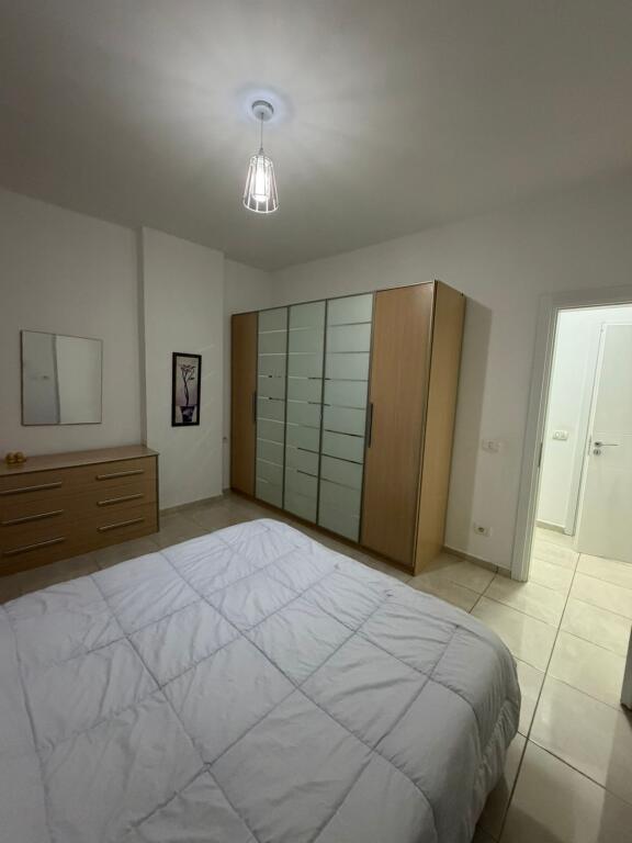 Apartament 1+1 me Qira