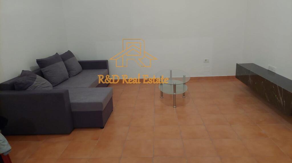 🏡 CASA IN AFFITTO – Complesso Fratari, Astir