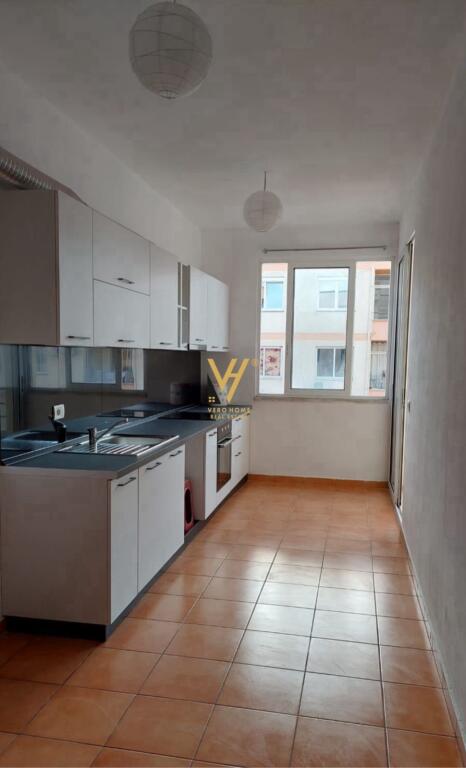 APPARTAMENTO 2+1+2 IN AFFITTO A FRATARI, ASTIR 45.000 LEKE