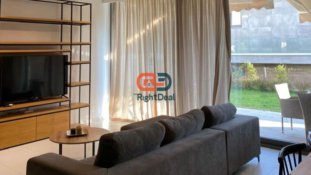 Alla Residenza Olea, Vendesi Villa di Lusso Arredata e con Vista sul Mare!