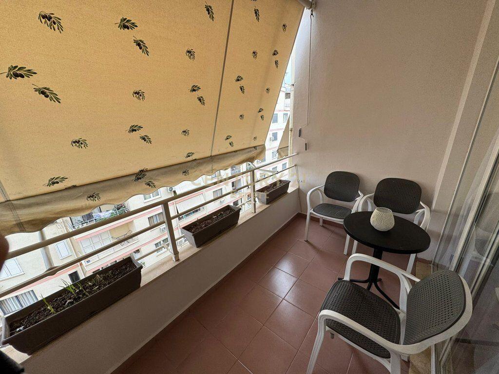 TEK KOMPLEKSI FRATARI JAPIM ME QIRA APARTAMENT 2+1+2