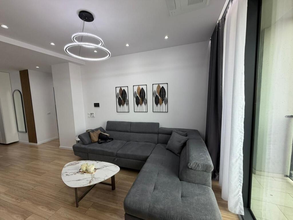 Apartament për qera 2+1–  Lake View Residence
