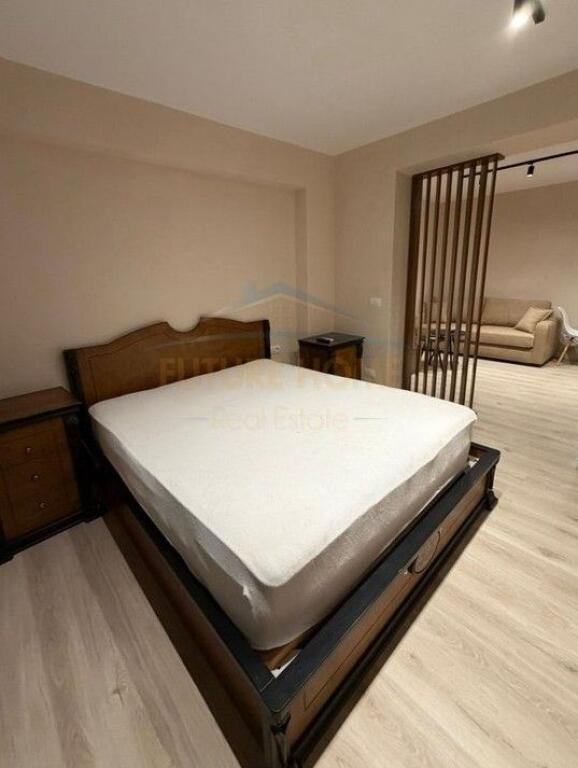 Qera, Apartament 2+1, Oxhaku , Tiranë