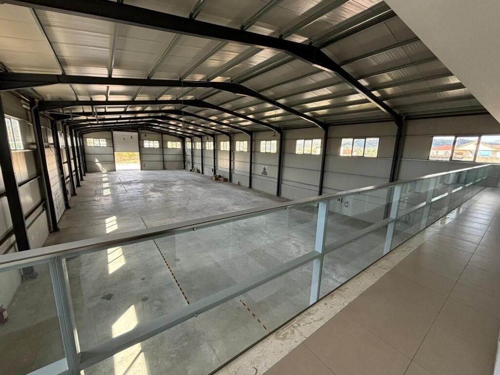 🏡 Capannone industriale in affitto a Vore