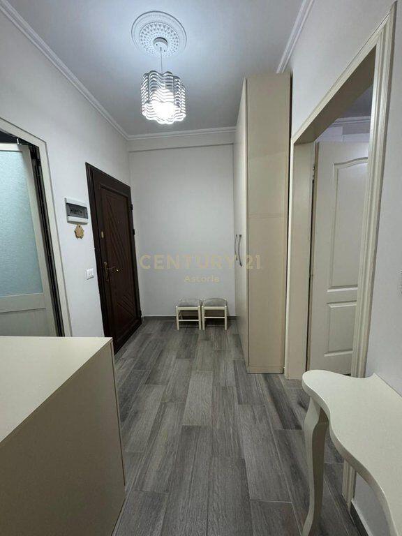 JEPET APARTAMENT 1+1 ME QIRA TEK DY PALMAT, ASTIR