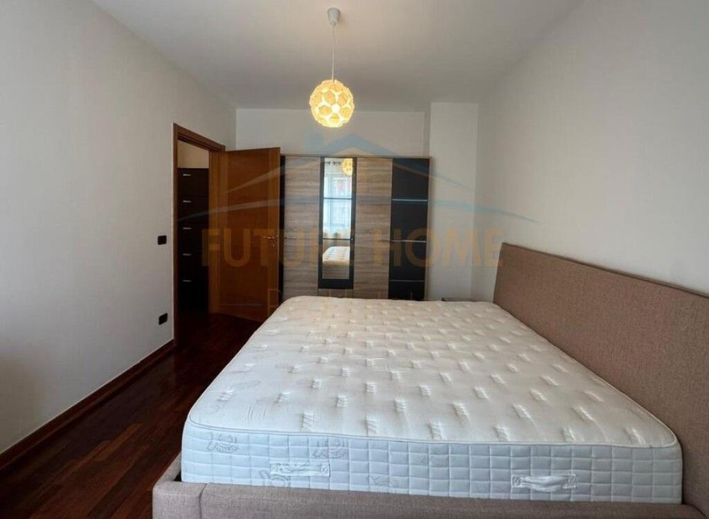 Rent, Apartment 3+1+3+ PARKING SPACE, Artificial Lake, Tirana