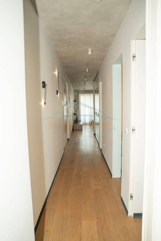 Qera, Apartament 3+1+2, Stadiumi Dinamo