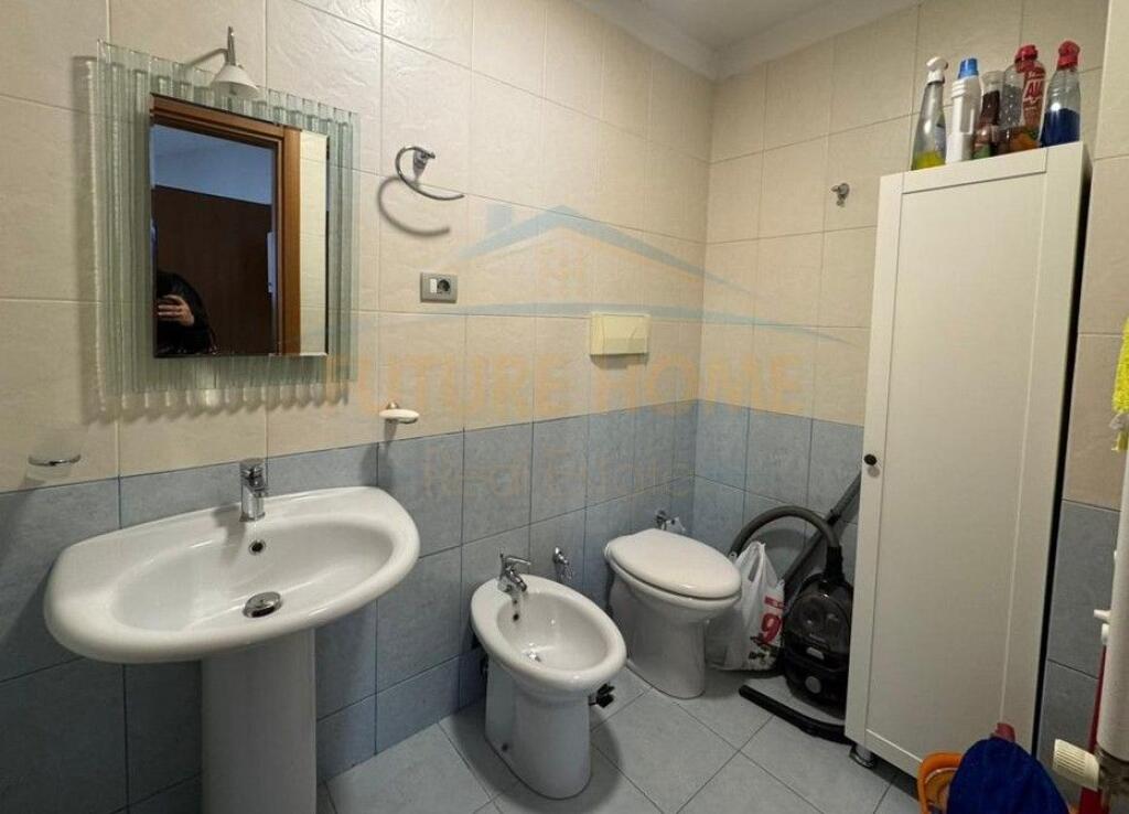 Rent, Apartment 3+1+3+ PARKING SPACE, Artificial Lake, Tirana