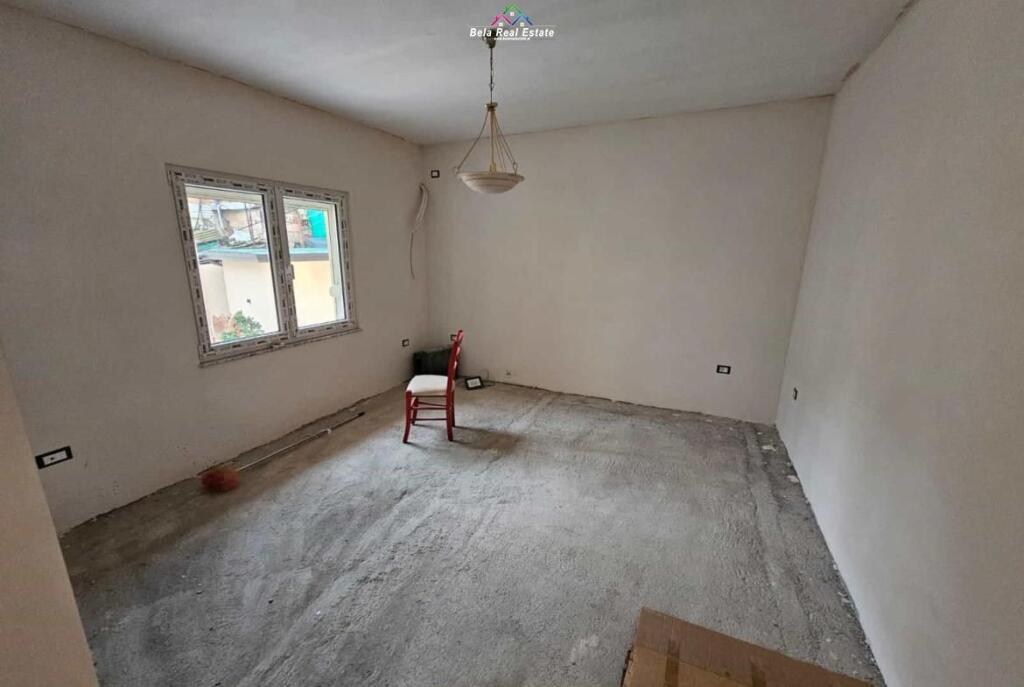 Villa a 2 Piani in Affitto presso Tek Garden Building (ID BV22548) Tirana