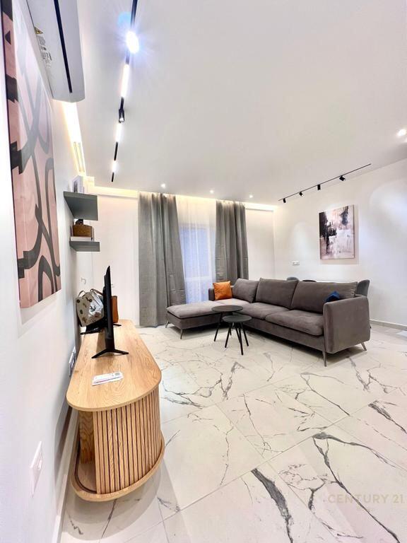 Zogu i Zi, 1+1 apartment for rent