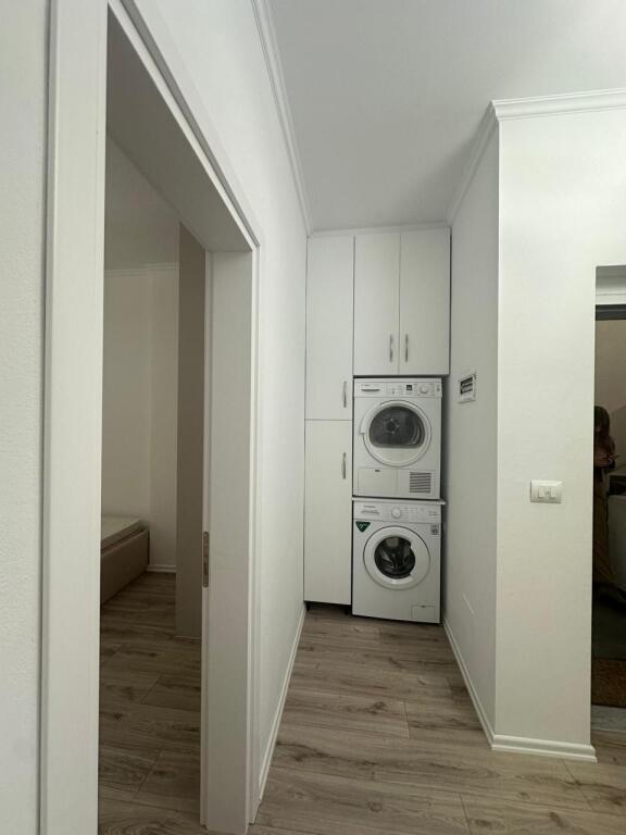 Apartament 2+1 me qera , kryqezimi 21-Dhjetori