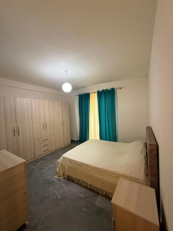 Apartment 2+1+2+balcony for rent in Kamez