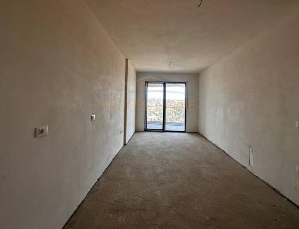 Shitet,Apartament 1+1,Don Bosko, Tirane.