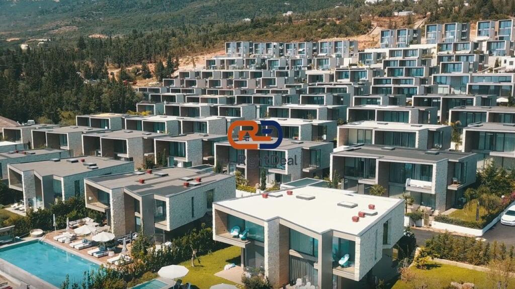 Alla Residenza Olea, Vendesi Villa di Lusso Arredata e con Vista sul Mare!