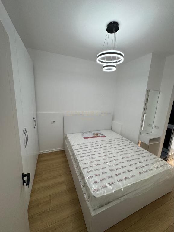 JEPET ME QIRA APARTAMENT 2 + 1 + 2 KODRA E DIELLIT RRUGA BILL KLINTON !
