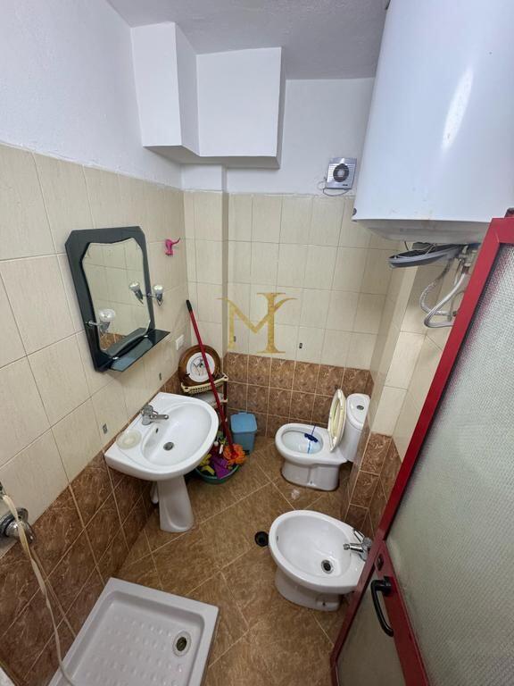 VENDESI APPARTAMENTO 2+1 VICINO A SHKEMBI I KAVAJES!!