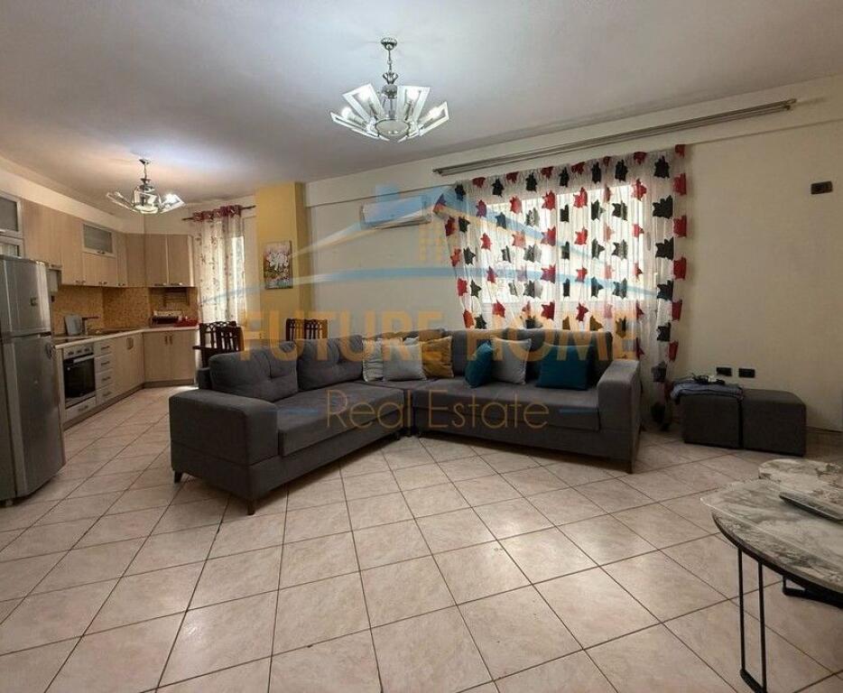 Affitto, Appartamento 2+1+2, Garda.