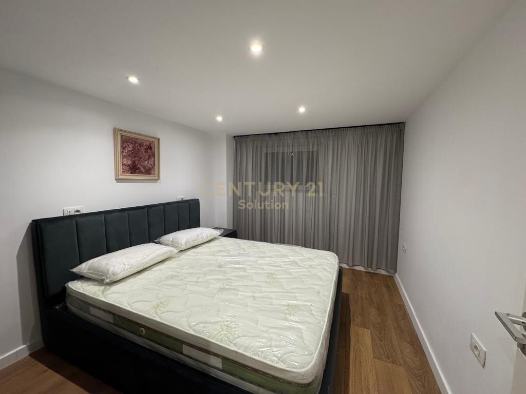DUPLEX FOR RENT AT DRY LAKE! 700 € /Month