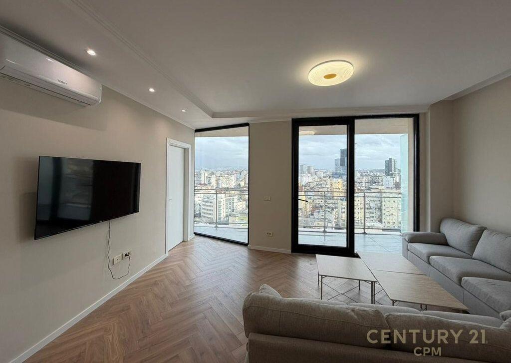 OFFICE FOR RENT AT GOLDEN TOWER RESIDENCE!  2+1+2