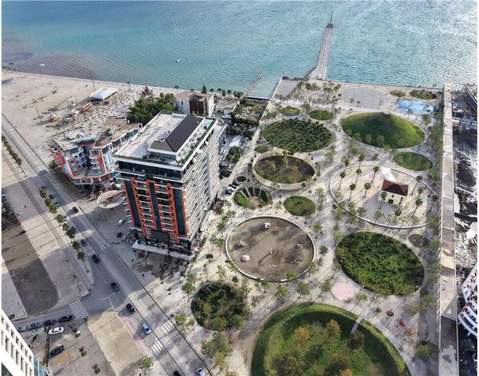 Occasione Appartamento 2+1+2 in vendita a Lungomare