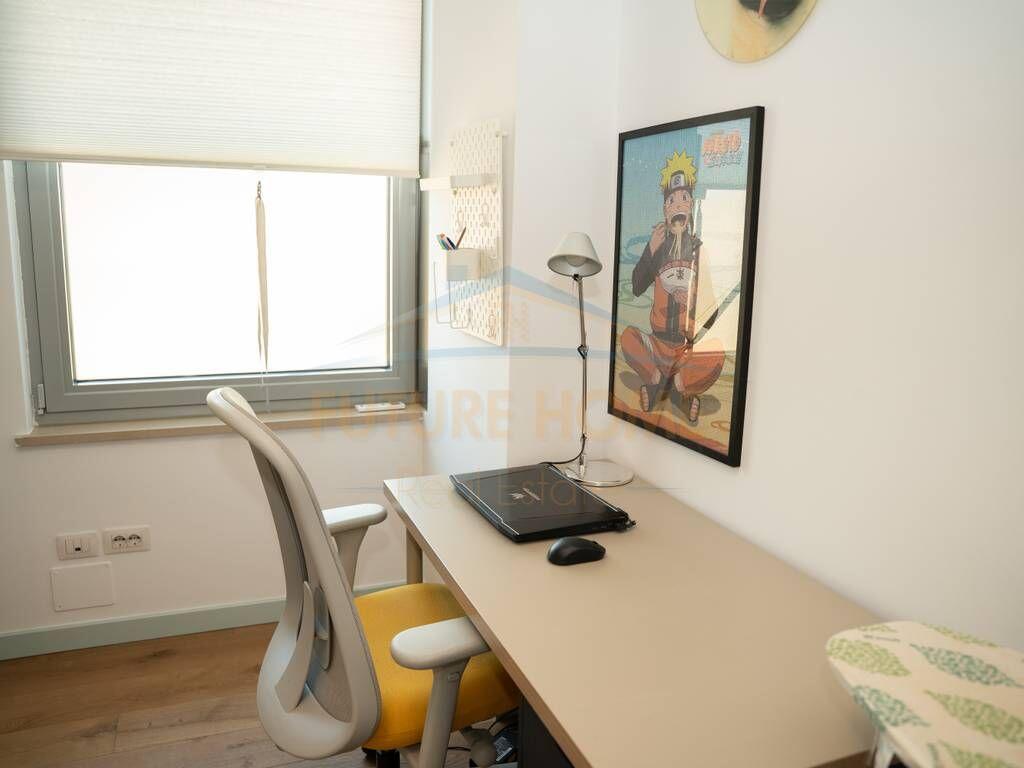 Qera, Apartament 3+1+2, Stadiumi Dinamo