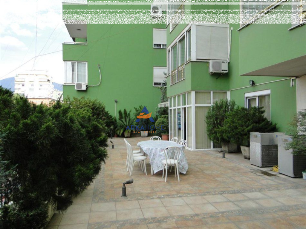 OFFICE FOR RENT IN BLLOK 526M2 "BRIGADE VIII STREET" 5,000 EURO