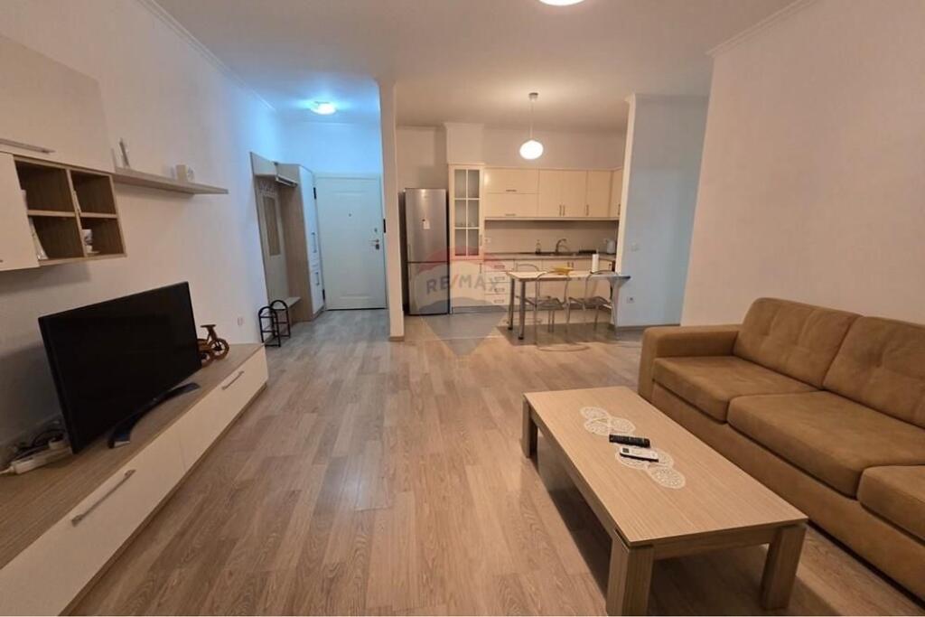 Apartament 1+1 per qira Rruga e Kavajes!