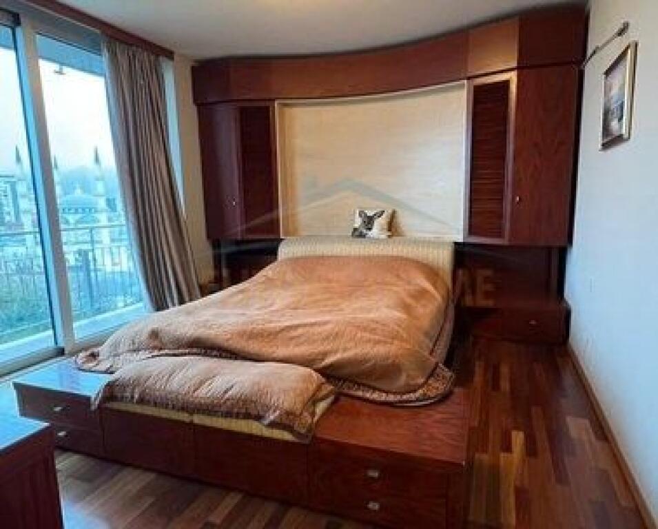 Rent, Apartment 3+1+2, Near Downtown, Tirana