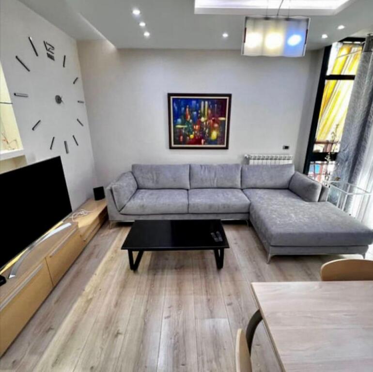 📣 QERA Apartament 2+1 📍 Liqeni Artificial, Prane Nobis ✨