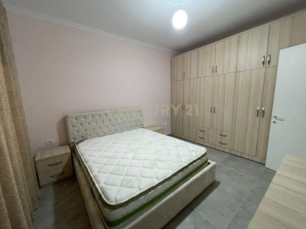 JEPET ME QIRA APARTAMENT 1+1+ POST PARKIMI, TE OASIS RESIDENCE, UNAZA E RE.