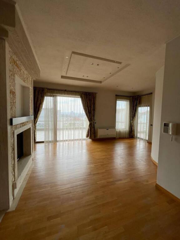 🏠 Luxury Villa for Sale