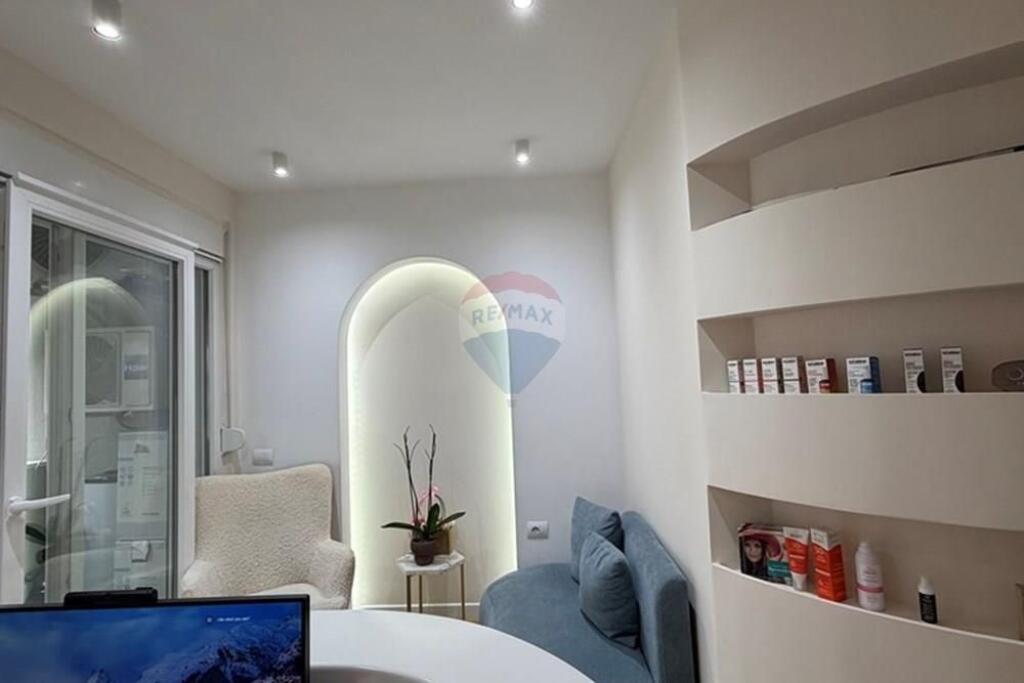 Super apartament, 4 ambjente pune