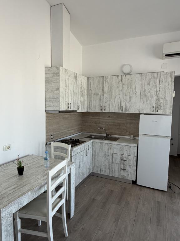 🏡 4 super apartments for sale in the Mali i Robit area 🌊